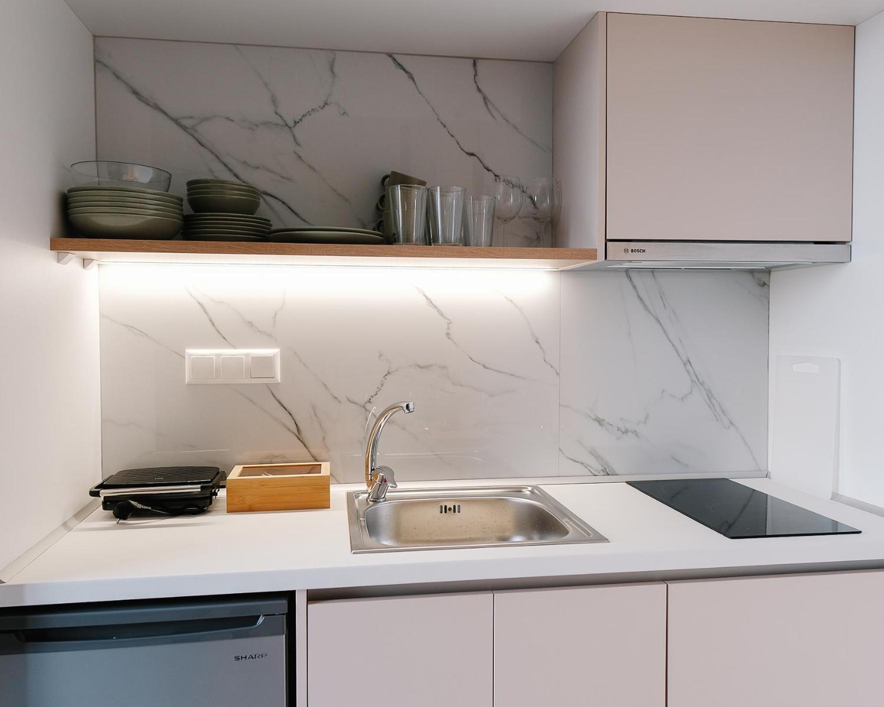 Aquarama Suites Nea Iraklitsa Экстерьер фото